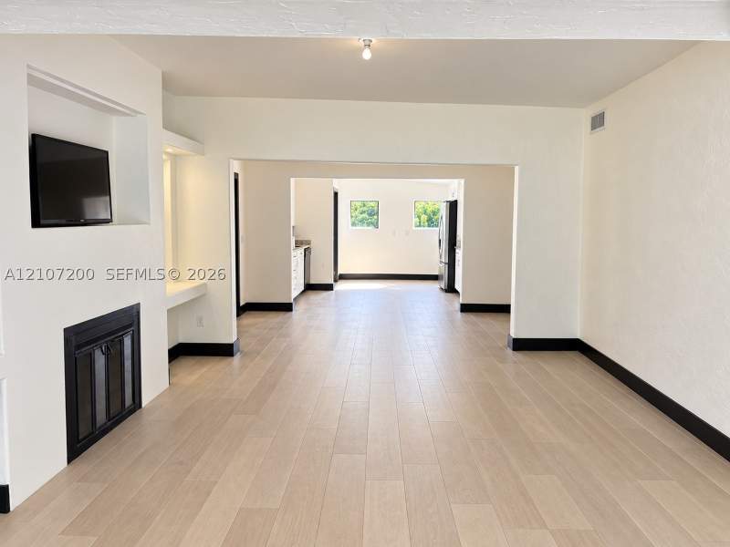 3 bedroom SingleFamilyResidence at 241 Palmetto Dr, Country Club Estates Sec, Miami Springs — photo 5