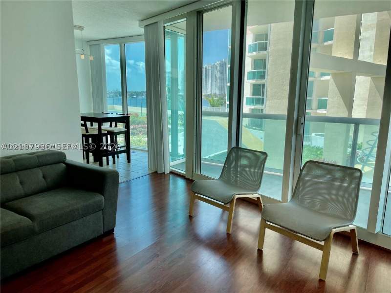 1 bedroom Condominium at 3370 Hidden Bay Dr 510, 100 Hidden Bay Condo, Aventura — photo 4