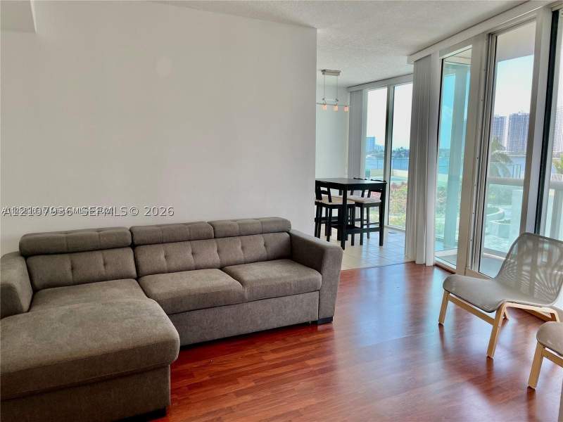 1 bedroom Condominium at 3370 Hidden Bay Dr 510, 100 Hidden Bay Condo, Aventura — photo 5