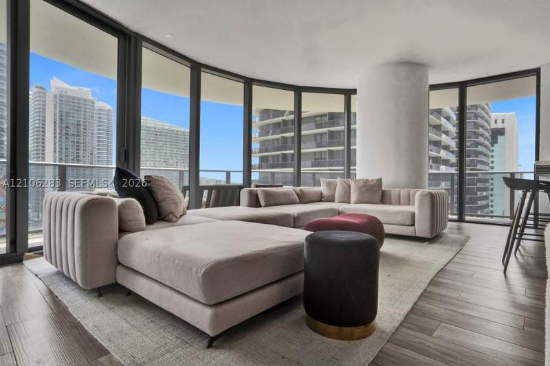3 bedroom Condominium at 801 S Miami Ave 1801, Sls Lux Residences, Miami — photo 2
