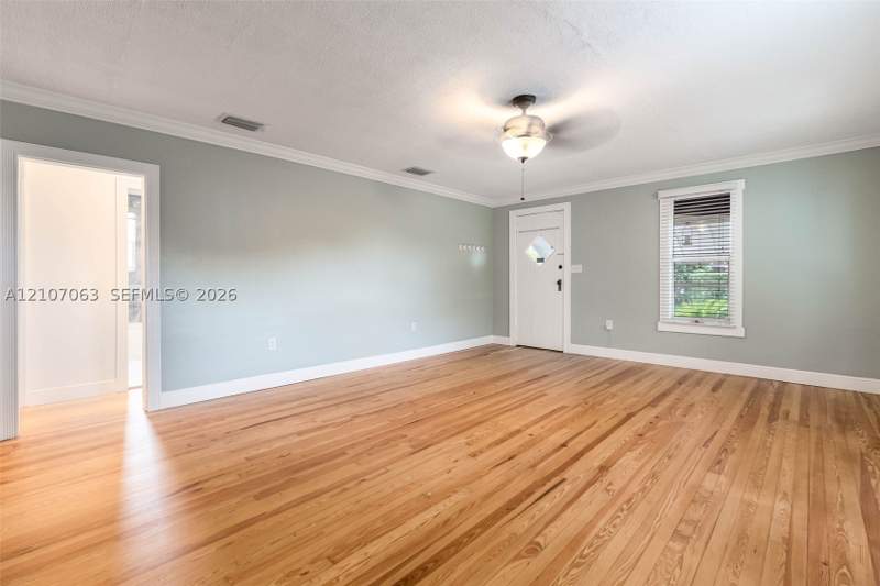 3 bedroom SingleFamilyResidence at 2967 SW 21st St, Millerdale, Miami — photo 3