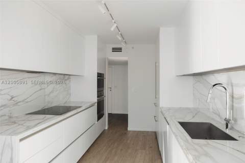 9 Island Ave 1215, Miami Beach FL - photo 6 of 39