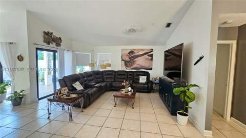 24858 SW 128th Path, Homestead FL - photo 7 of 42