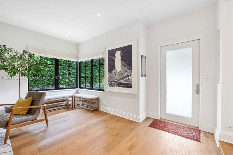 5 bedroom SingleFamilyResidence at 435 W 51st St, Lake View Sub, Miami Beach — photo 4