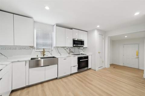 299 S Biscayne River Dr, Miami FL - photo 9 of 30