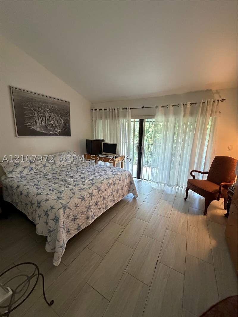 2 bedroom Townhouse at 1000 NW N River Dr 20, Snug Harbor, Miami — photo 5