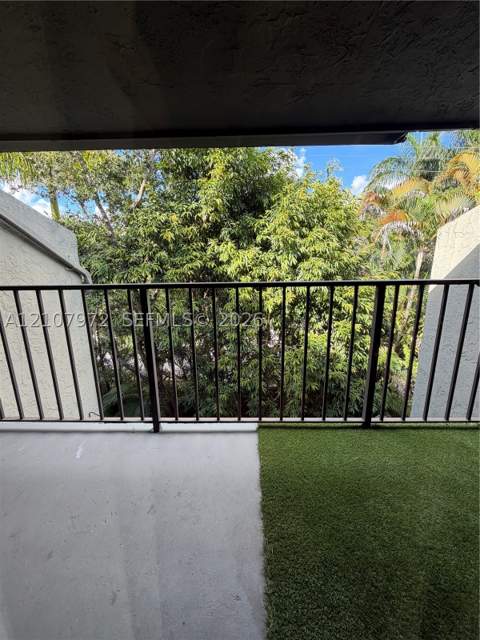 1000 NW N River Dr 20, Miami FL - photo 6 of 16