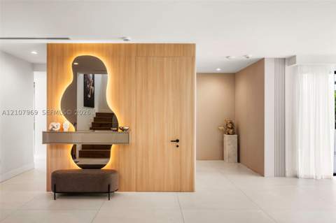 710 S Shore Dr, Miami Beach FL - photo 6 of 36
