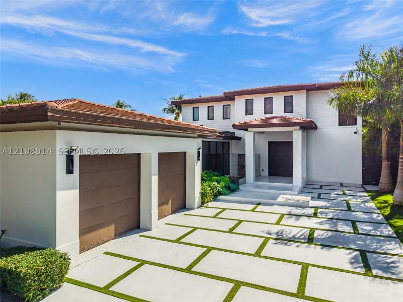 7 bedroom SingleFamilyResidence at 710 + 700 S Shore, Normandy Golf Course, Miami — photo 5