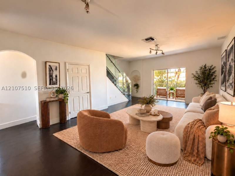 3 bedroom Condominium at 5670 NW 116th Ave 216, Las Brisas At Doral Condo, Doral — photo 4