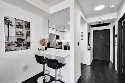 1460 Ocean Dr 308, Miami Beach FL - photo 10 of 31