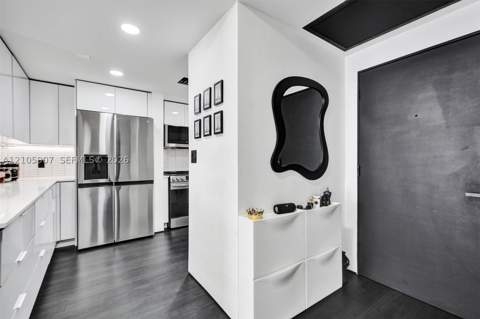 1460 Ocean Dr 308, Miami Beach FL - photo 8 of 31