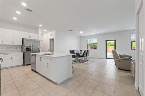 11903 SW 241st St, Homestead FL - photo 7 of 54