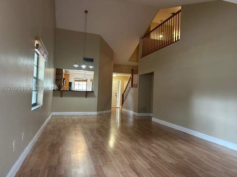 10061 SW 137th Pl, Miami FL - photo 10 of 15