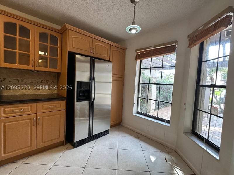 3 bedroom Townhouse at 10061 SW 137th Pl, Valencia Townhomes, Miami — photo 2