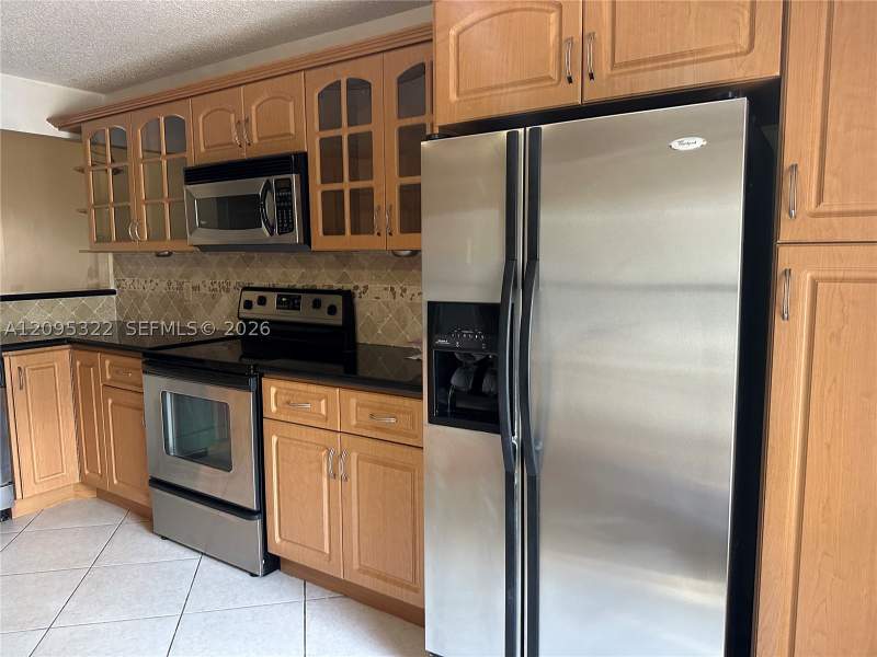 3 bedroom Townhouse at 10061 SW 137th Pl, Valencia Townhomes, Miami — photo 5