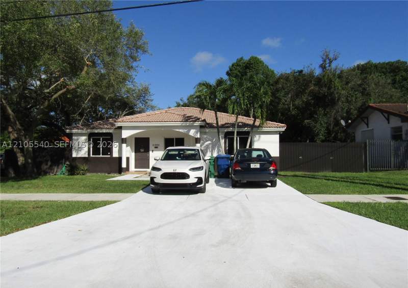 4 bedroom SingleFamilyResidence at 21935 SW 102nd Ave, Lincoln City Sec H, Cutler Bay — photo 3