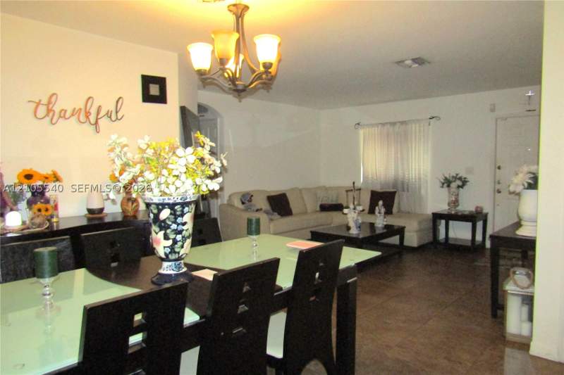 4 bedroom SingleFamilyResidence at 21935 SW 102nd Ave, Lincoln City Sec H, Cutler Bay — photo 5