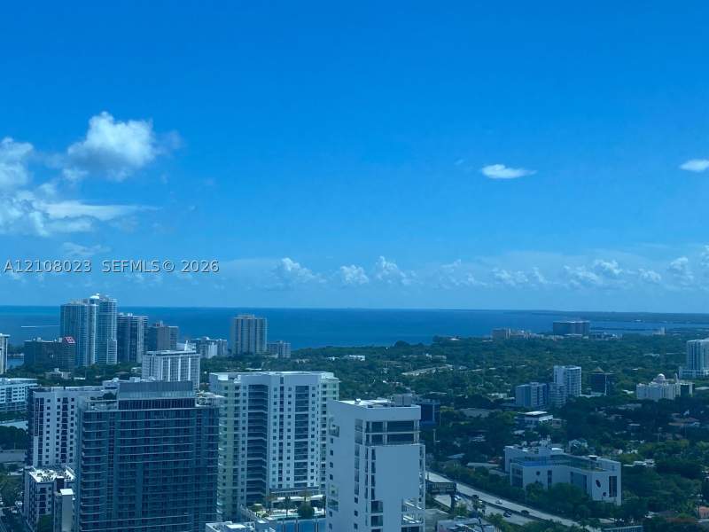 1 bedroom Condominium at 185 SW 7th St 3708, Latitude On The River, Miami — photo 2