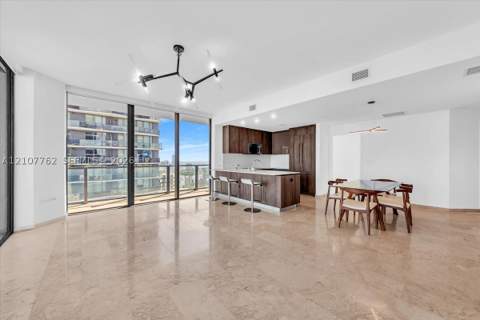 88 SW 7th St 3401, Miami FL - photo 12 of 33