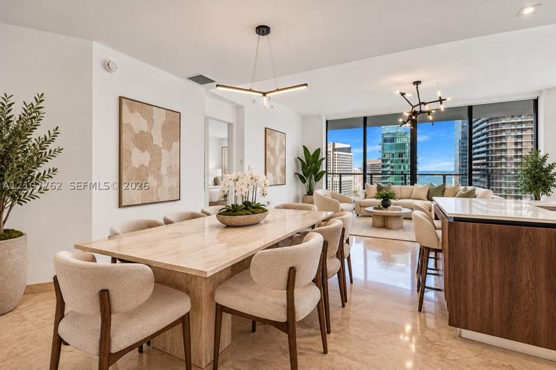 2 bedroom Condominium at 88 SW 7th St 3401, Rise Condo, Miami — photo 4