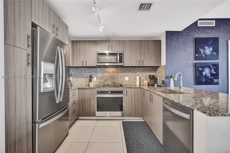 2 bedroom Condominium at 5350 NW 84th Ave 1004, 5350 Park Condo, Doral — photo 3