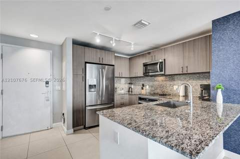 5350 NW 84th Ave 1004, Doral FL - photo 7 of 24