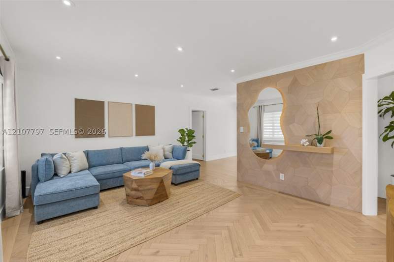3 bedroom SingleFamilyResidence at 941 NW 40th Ave, Le Jeune Manors, Miami — photo 4
