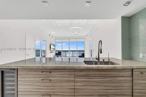 465 Brickell Ave 5203, Miami FL - photo 11 of 54