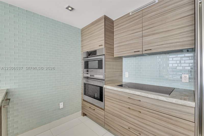 2 bedroom Condominium at 465 Brickell Ave 5203, Iconbrickell Condo No 1, Miami — photo 4