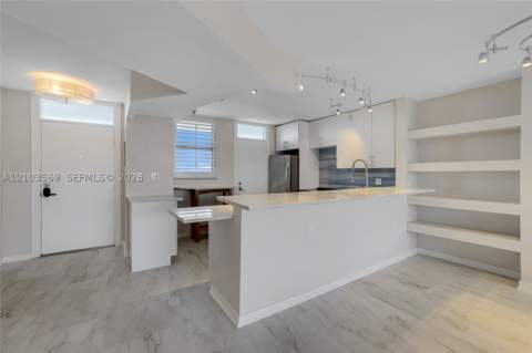 3703 NE 166th St 904, North Miami Beach FL - photo 8 of 67