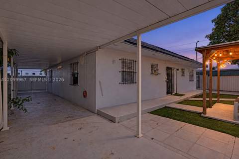 550 E 10th Ave, Hialeah FL - photo 7 of 45