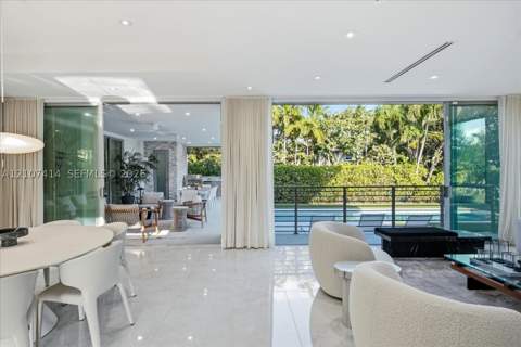 315 Cypress Dr, Key Biscayne FL - photo 12 of 93