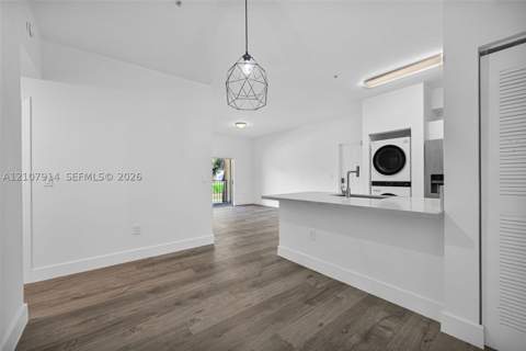 7340 NW 114th Ave 205, Doral FL - photo 6 of 37