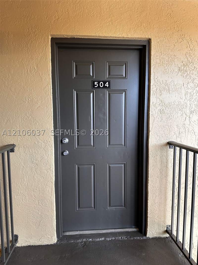 2 bedroom Condominium at 14951 SW 82nd Ln 17-504, Waterview Condo, Miami — photo 2