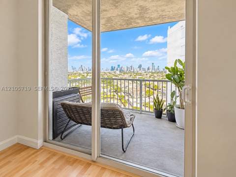1 Glen Royal Pkwy 1510, Miami FL - photo 12 of 35