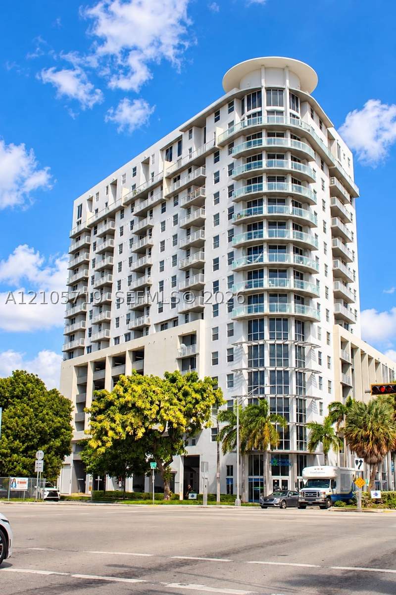 2 bedroom Condominium at 1 Glen Royal Pkwy 1510, Altos De Miami Condo, Miami — photo 2