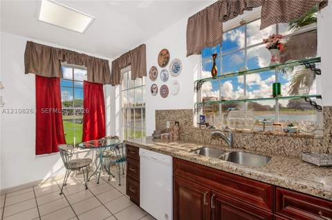 14817 Balgowan Rd 102-5, Miami Lakes FL - photo 13 of 29