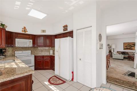 14817 Balgowan Rd 102-5, Miami Lakes FL - photo 15 of 29