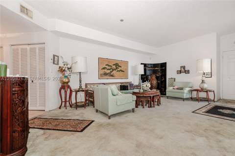 14817 Balgowan Rd 102-5, Miami Lakes FL - photo 7 of 29