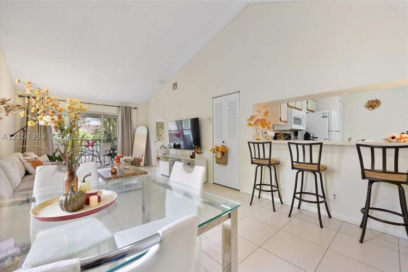 2 bedroom Condominium at 9203 SW 141 Pl 9203, Parc Vista Condo, Miami — photo 2