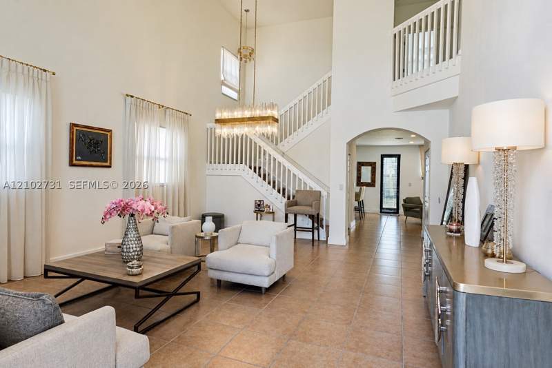4 bedroom SingleFamilyResidence at 4373 SW 164th Ct, Interlaken, Miami — photo 3
