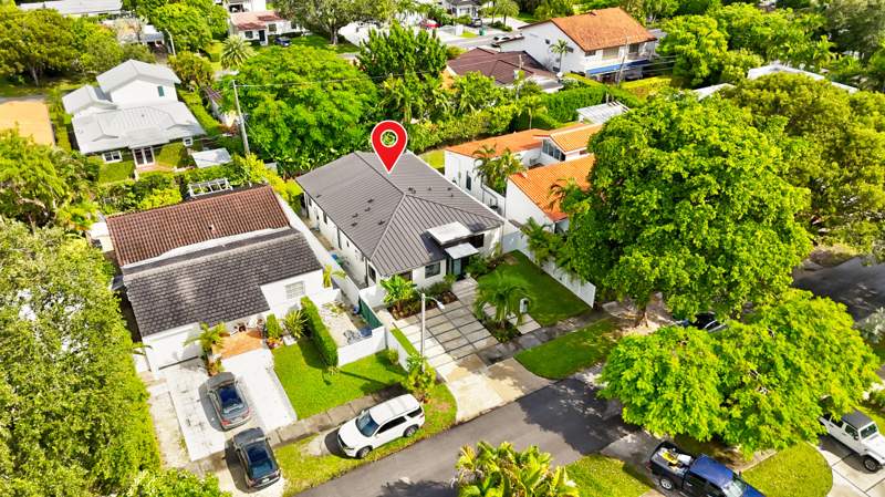 3 bedroom SingleFamilyResidence at 4271 SW 13th Street, Sunny Grove, Miami — photo 5