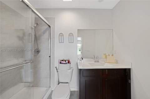 572 NE 6th Pl, Homestead FL - photo 13 of 46