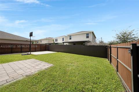 572 NE 6th Pl, Homestead FL - photo 17 of 46