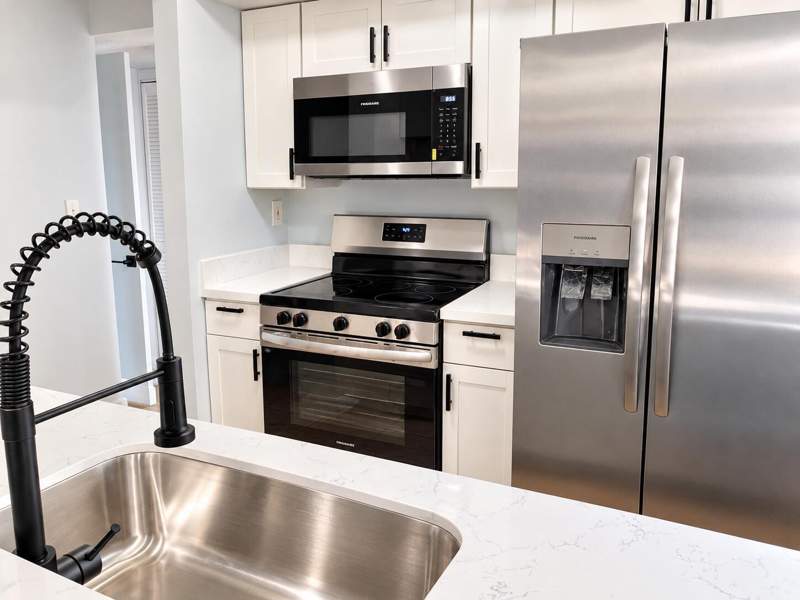 2 bedroom Condominium at 18286 Mediterranean Boulevard 202, Moors Pointe Condo, Hialeah — photo 3