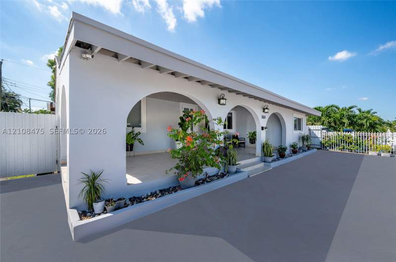 3 bedroom SingleFamilyResidence at 3614 NW 12th Ter, Douglas Park, Miami — photo 4
