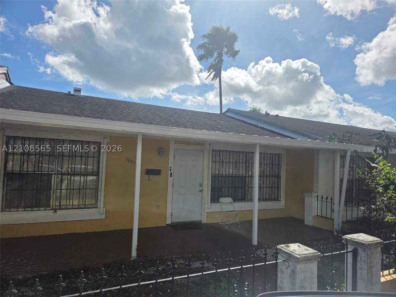 2 bedroom Townhouse at 18051 NW 41st Pl, Del Prado Gardens Sec 1, Miami Gardens — photo 3