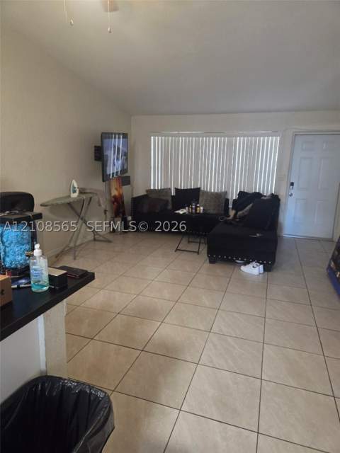 18051 NW 41st Pl, Miami Gardens FL - photo 6 of 14
