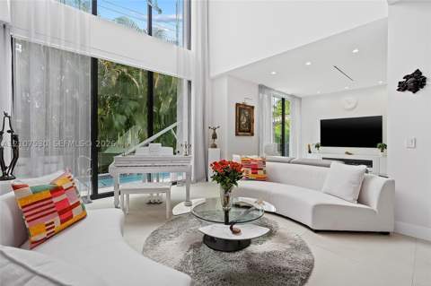 311 SE 189th St., Sunny Isles Beach FL - photo 8 of 79